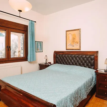 Sylvi Maisonette Volos Дом отдыха *