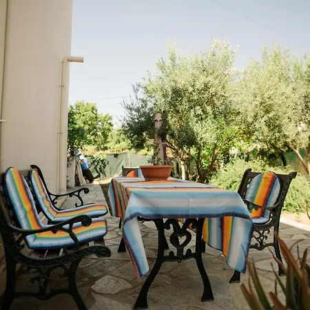 Sylvi Maisonette Volos *